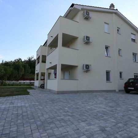 Apartment Samsa Mirica Cizici Exterior photo