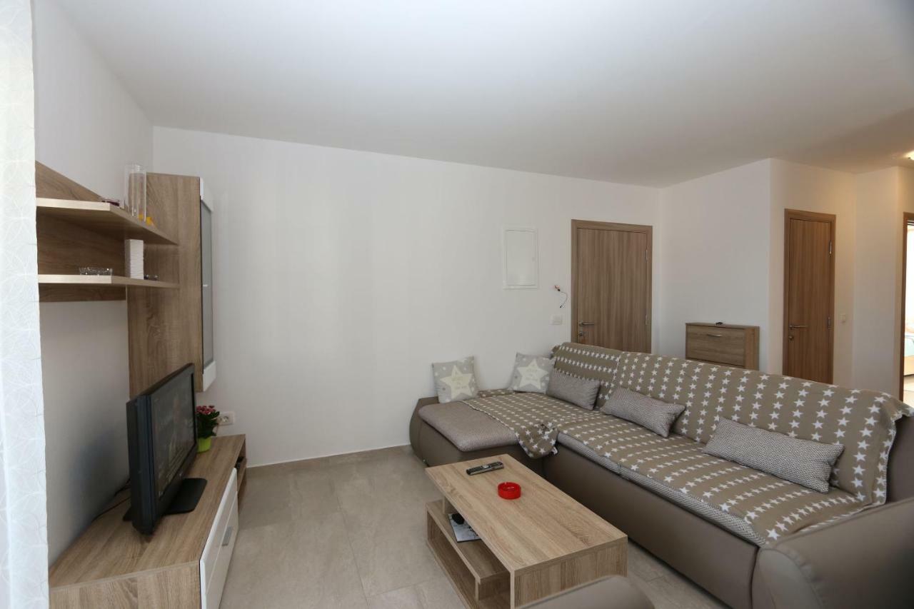 Apartment Samsa Mirica Cizici Exterior photo